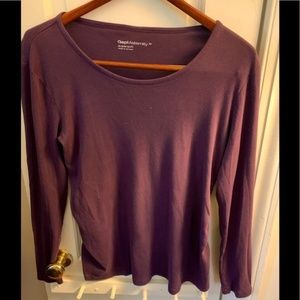 Gap Maternity long sleeves tee